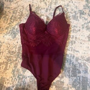 Windsor lace bodysuit - L